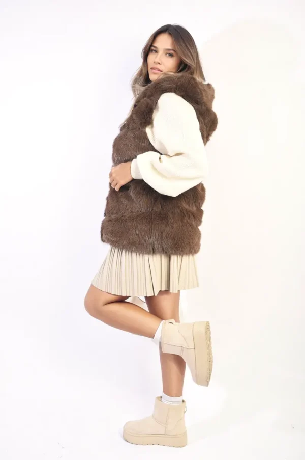 Sleeveless Faux Fur Jacket - Image 5