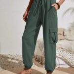 blackish green