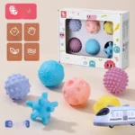 [6-piece Set] + White High-speed Rail Pull-back Car